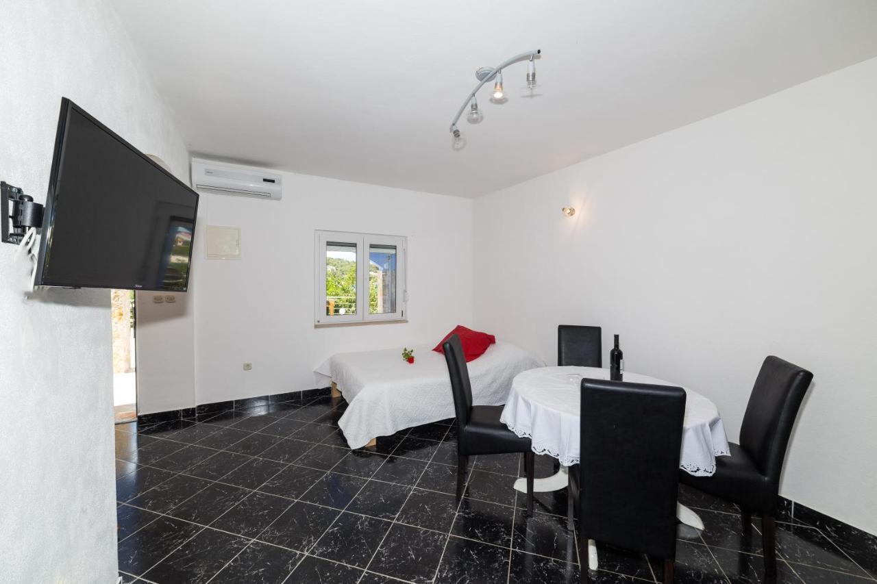 Villa Gorica Apartments Ražanj Екстериор снимка