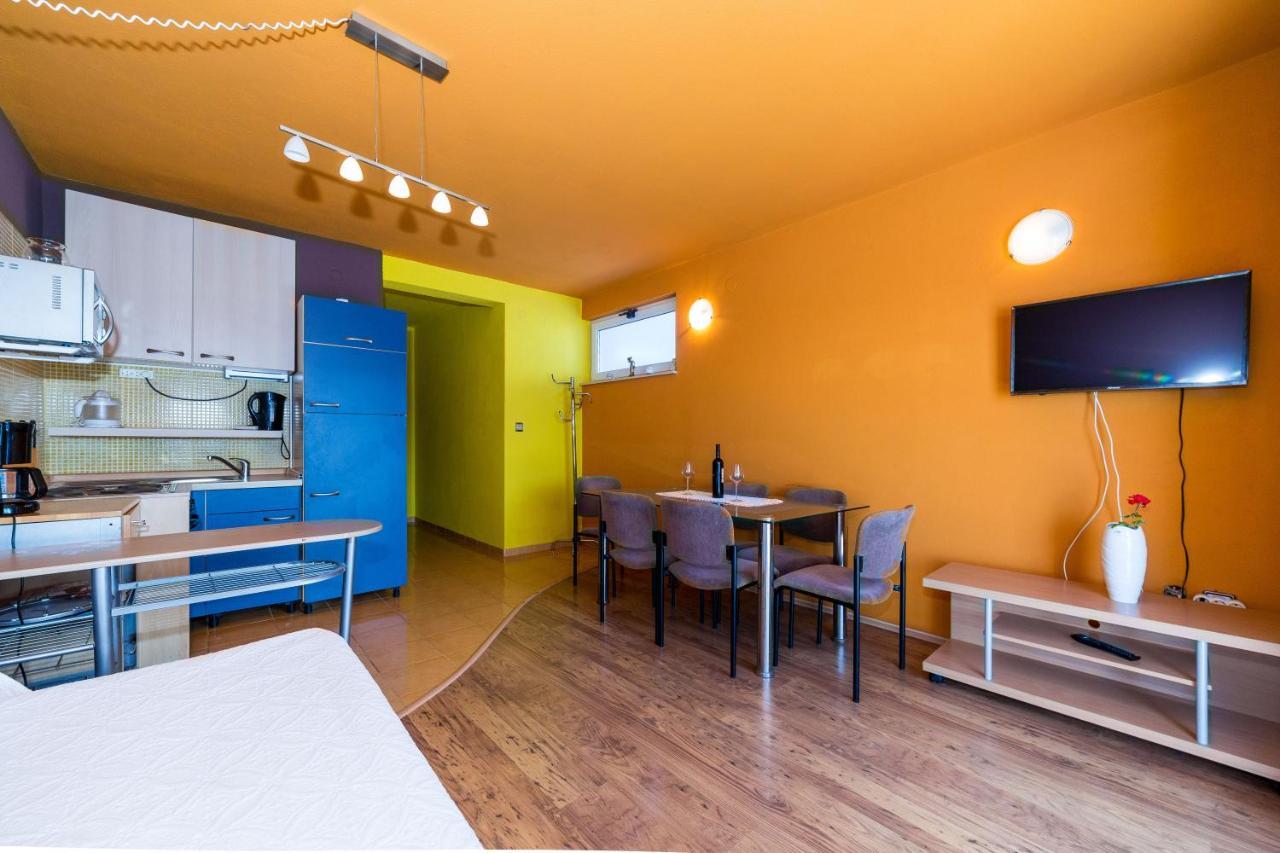 Villa Gorica Apartments Ražanj Екстериор снимка